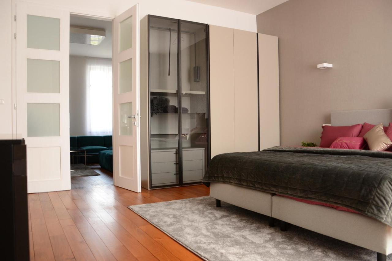 Premium Apartment Near Banska Bystrica Square With Two Big Bedrooms Luaran gambar
